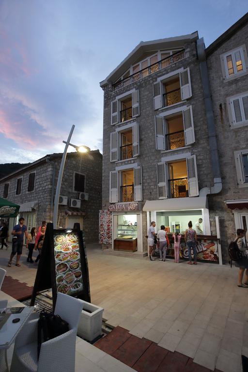 Apartments Galija Petrovac Lux Exterior photo