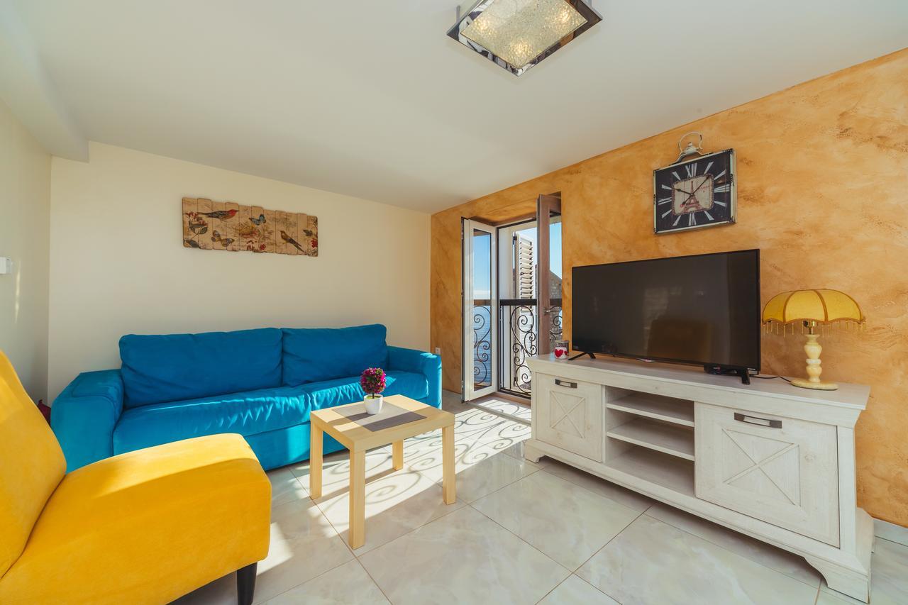 Apartments Galija Petrovac Lux Exterior photo